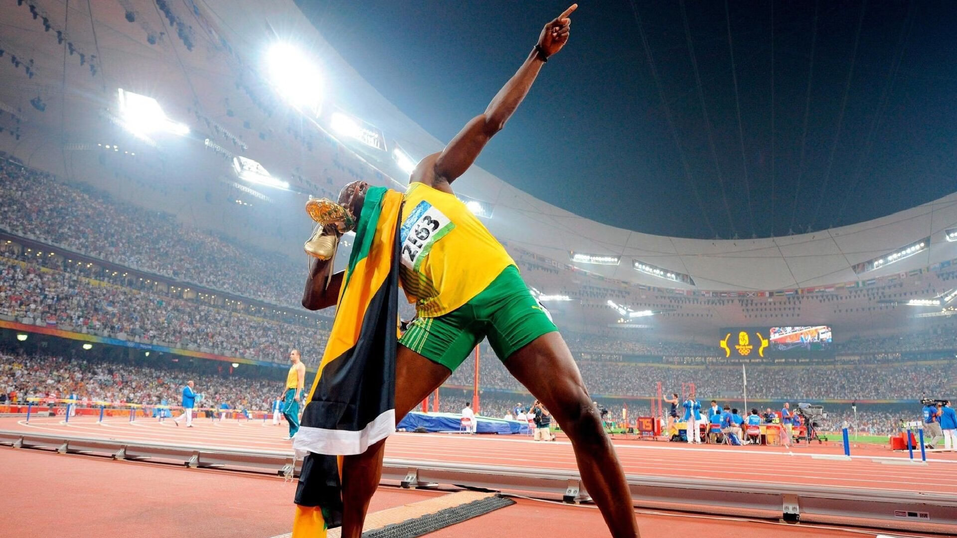 从数据囚徒到团队灵魂,霍勒迪的17次助攻如何击碎心魔,引爆篮网史诗逆转