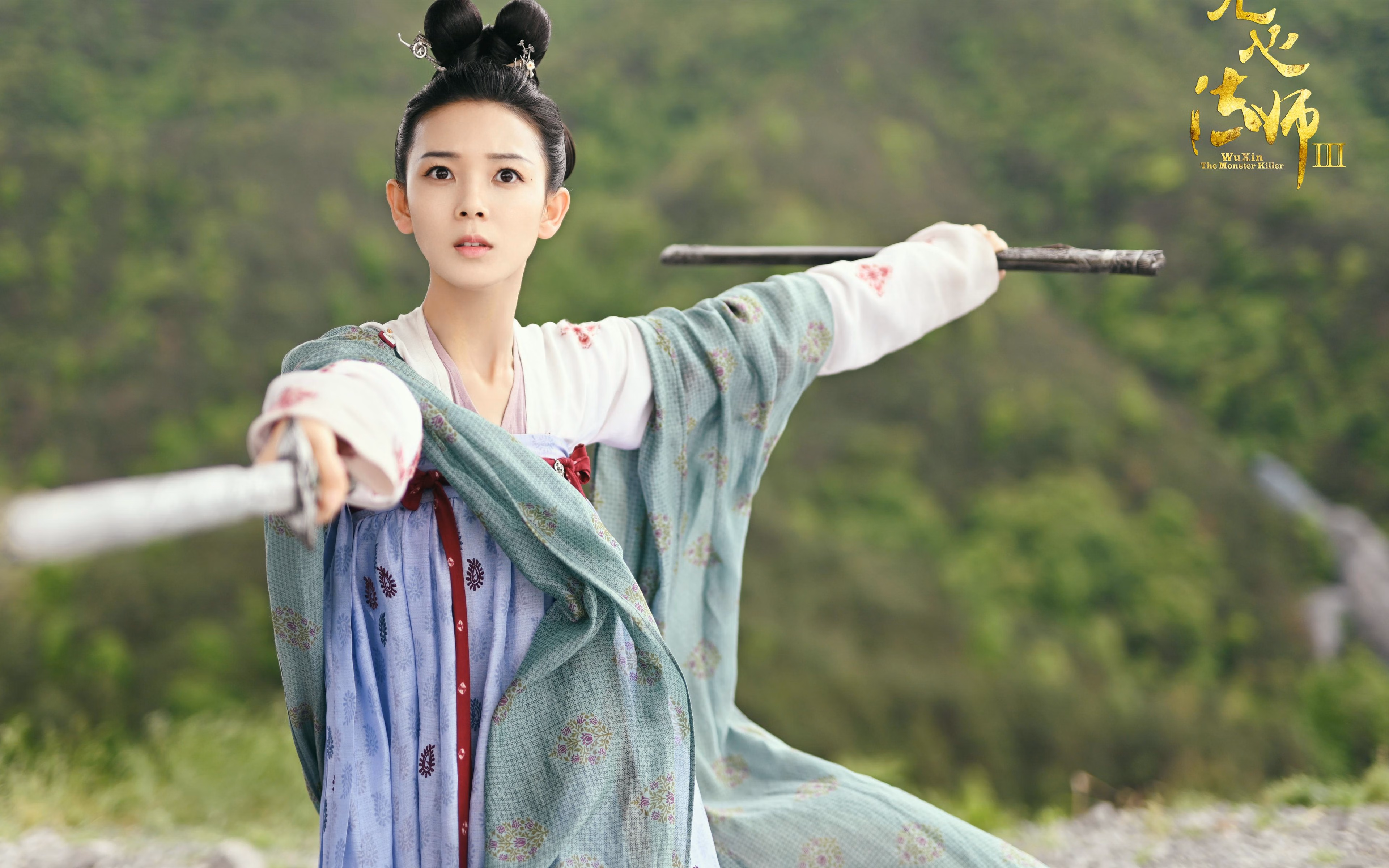 在里昂与AC米兰的对决中,一粒属于迪巴拉的永恒琥珀