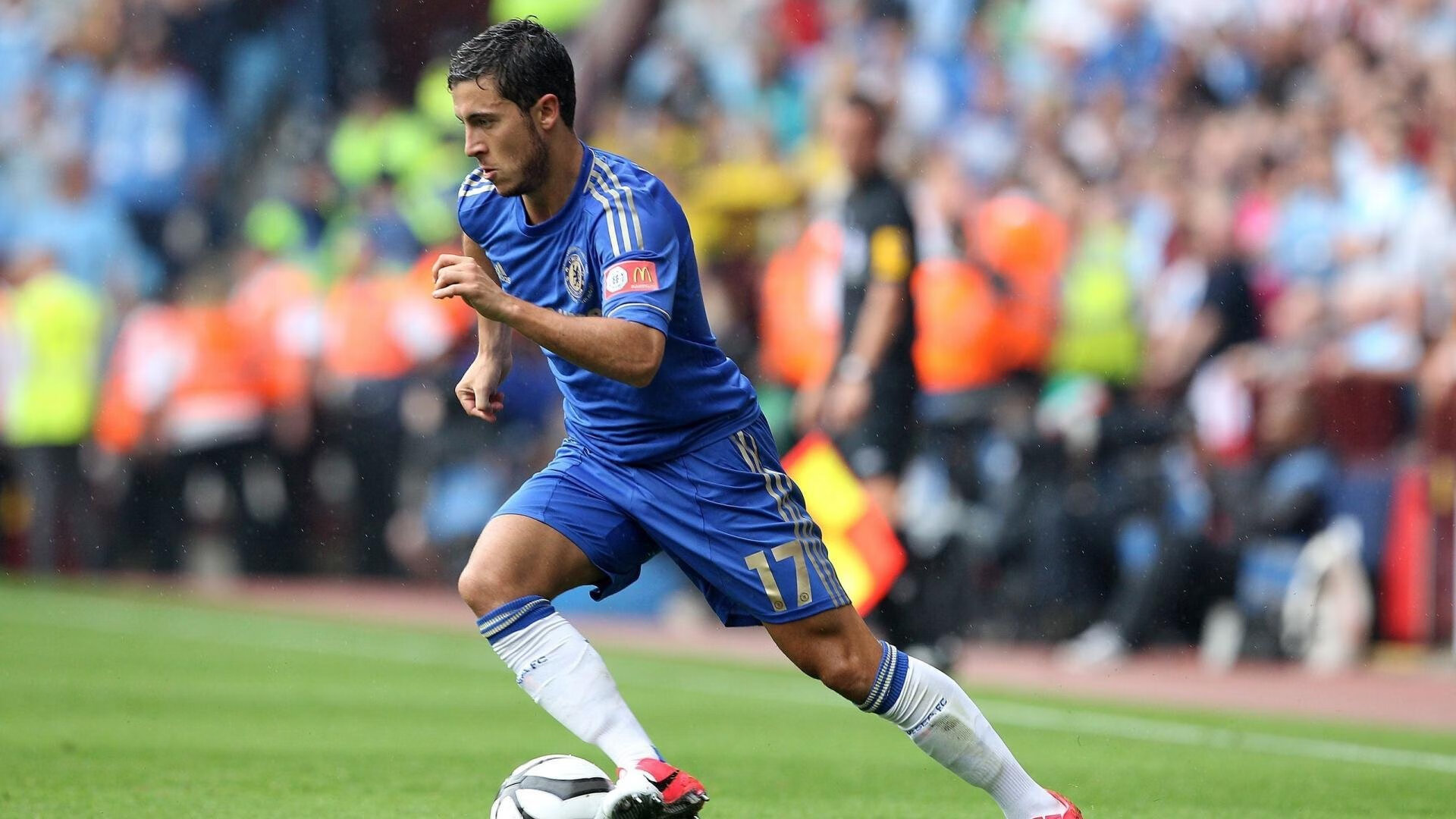 时空裂痕,当欧冠决赛哨响在篮球场