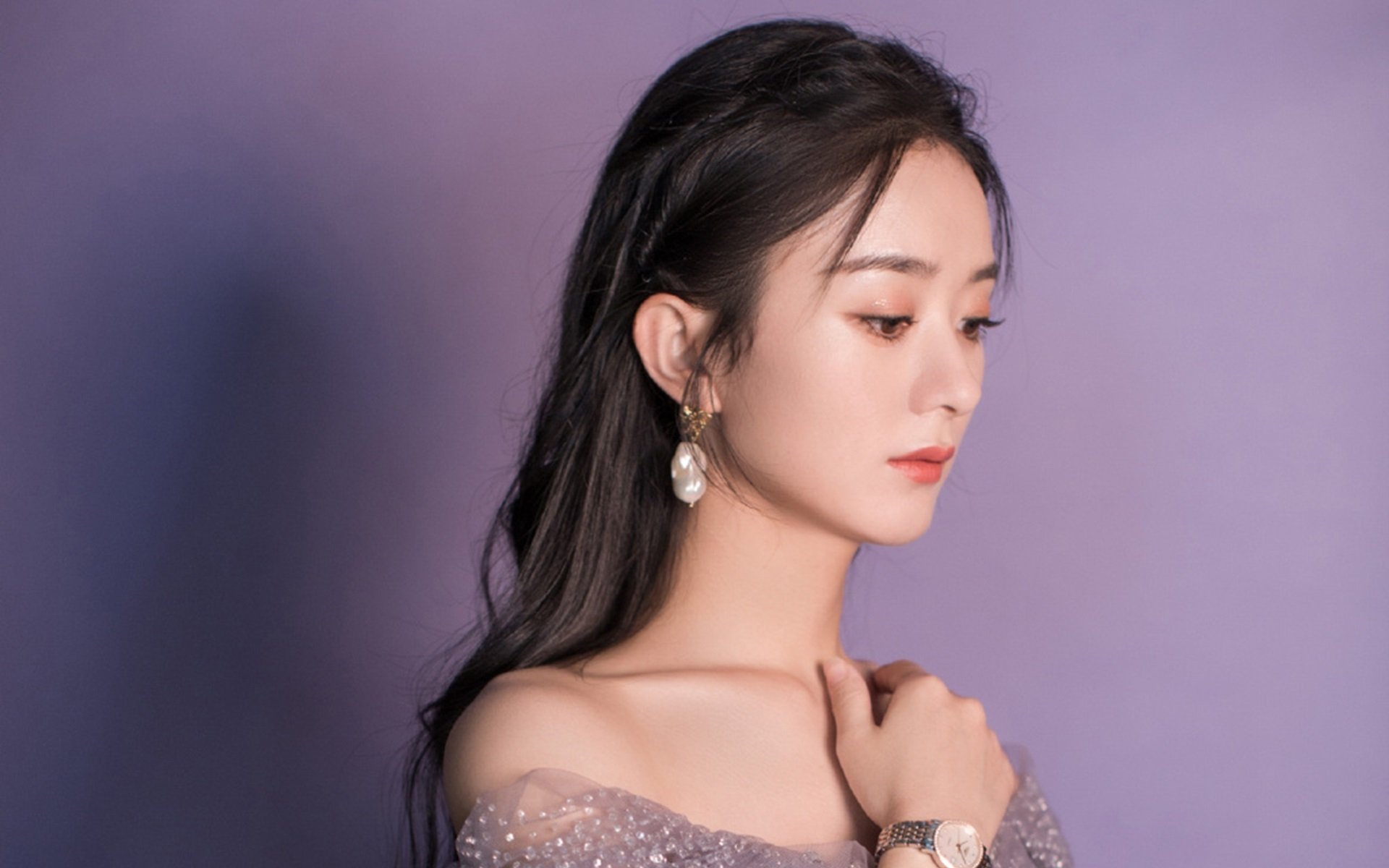 爱游戏-核心压阵，精密机器碾过黄潜，李刚仁稳定输出助曼城强势过关