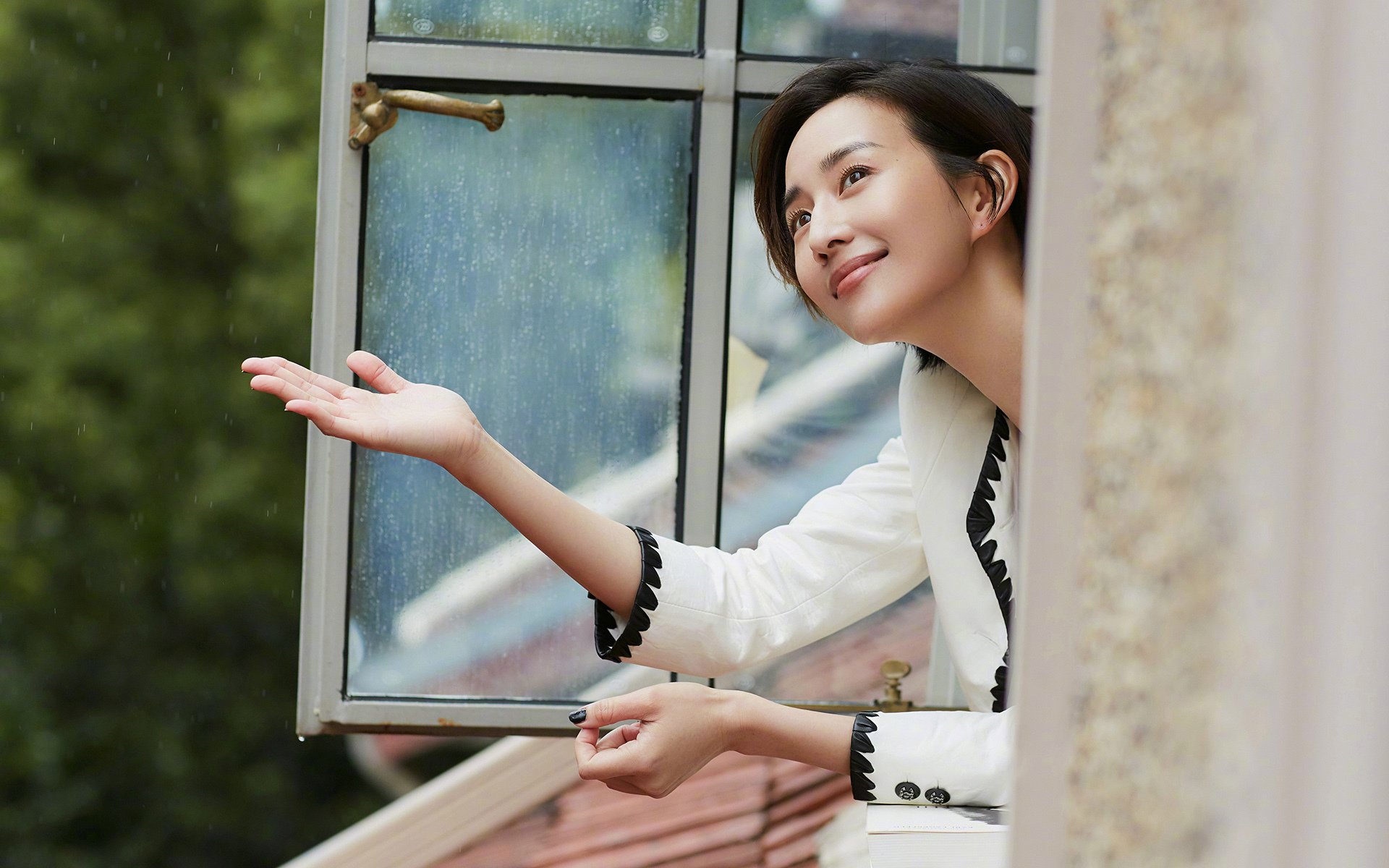 爱游戏娱乐-欧洲足坛双星闪耀，比利时劲旅客胜毕尔巴鄂，新星帕尔默国家德比主宰战局