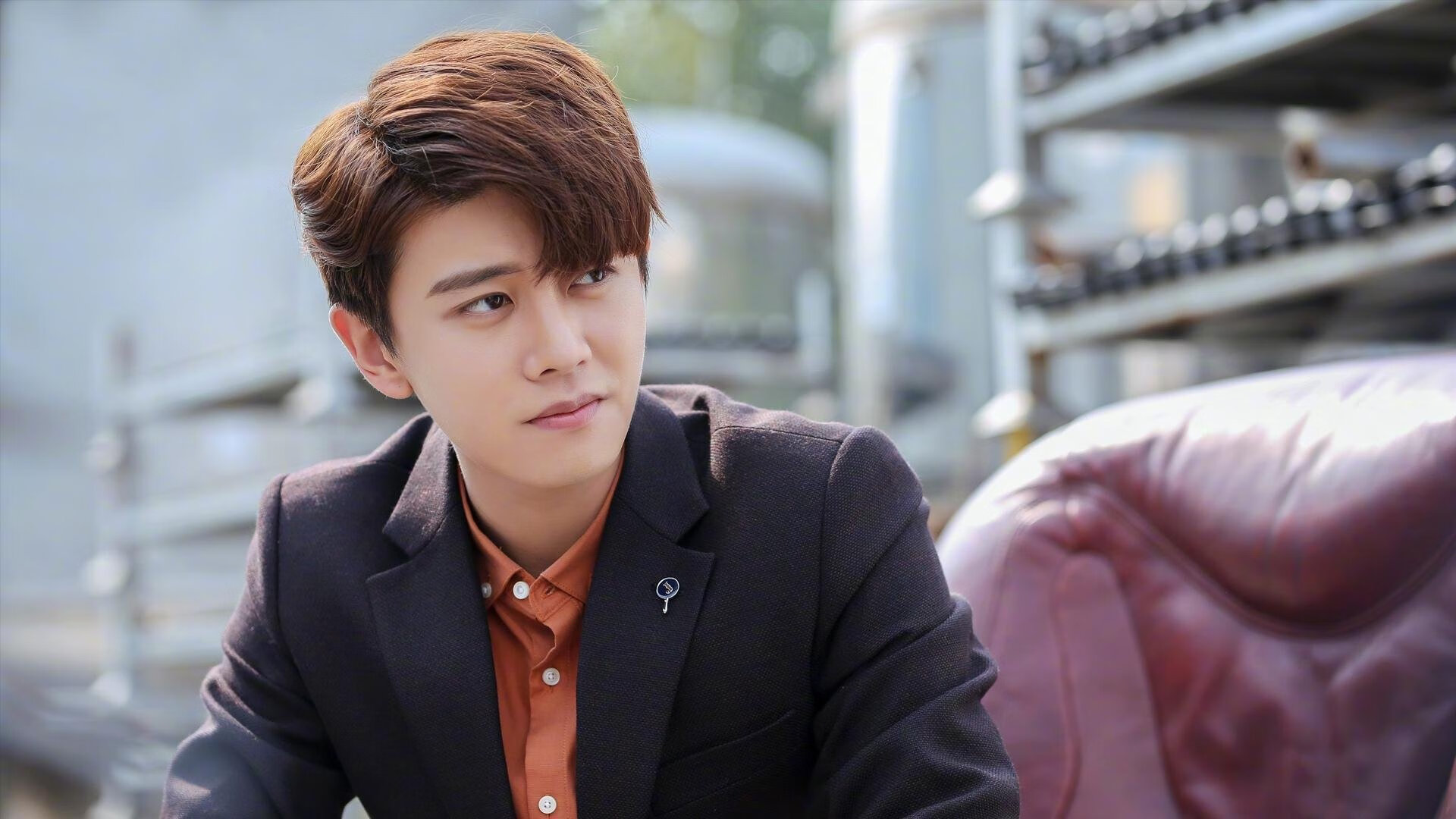 节奏的战争，格列兹曼数据爆炸与秘鲁对芬兰的隐秘征服