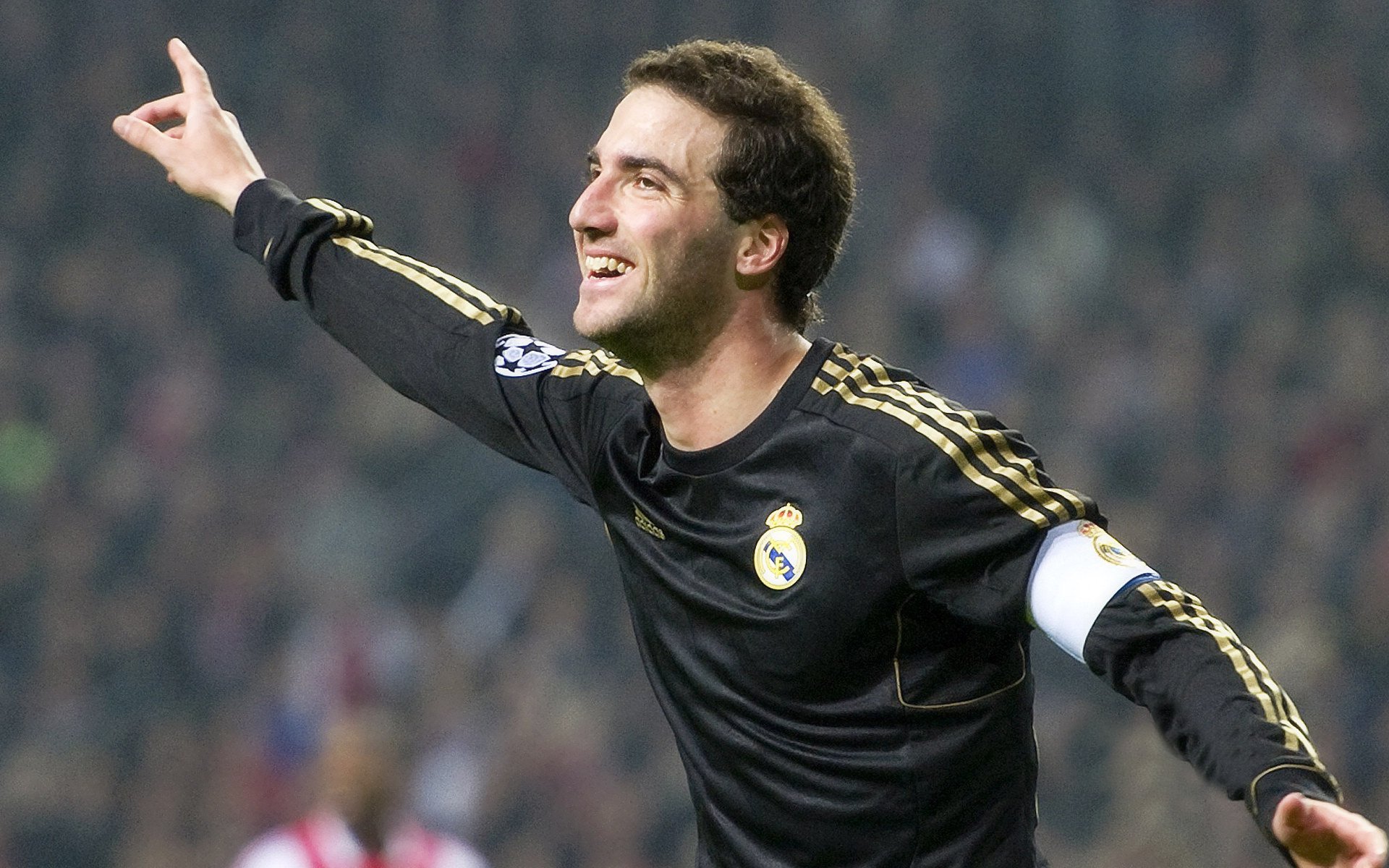 沙漠中的雷鬼终章，奥利维耶一射定乾坤卡塔尔逆转神话终结牙买加速度传奇，无名小卒变身关键先生