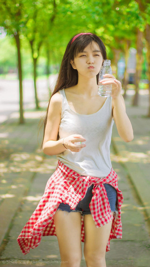 当三狮遇见大象,2026世界杯G组,吉鲁的异乡绝唱如何改写东方神话